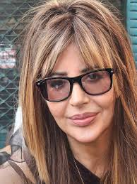 Hi I'm Shane 40 from Shepperton in Surrey, full time worker, full time dad  going through a divorce. And looking to meet new friends