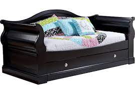 Kids beds from rooms to go. Oberon Black 3 Pc Daybed Bedroom Furniture Stores Furniture Rooms To Go Furniture