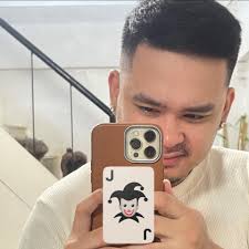 When your art of choice comes from the heart, success will soon follow. The  "Heartwork" Shirt from the HGHMNDS Sign Of The Times Collection is now  available at HGHMNDS Makati, Cubao, Malate