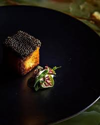 Guide Michelin 2020 Le Palmares Des Nouveaux Restaurants Etoiles A Paris En 2020 Dressage Des Plats Alimentation Repas Moderne