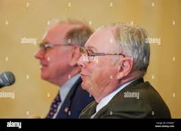 Munger hi-res stock photography and images