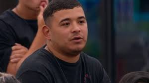 Brian de “Gran Hermano 2025” consiguió el trabajo de sus sueños tras ser  visto vendiendo alfajores en el tren