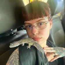 Jenna Compton (jennamariecompton)