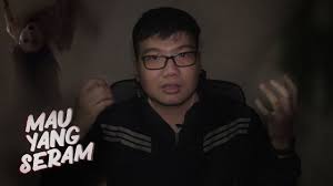 Penampakan video foto dan gambar hantu,pocong,tuyul,genderuwo,setan,wewe gombel,sundel bolong,mistik,misteri,kuntilanak,foto gambar hantu,jaelangkung,leak,siluman kuyang,jin,film horor. 10 Video Mau Yang Seram Neon Signs Bikins Urban Legends