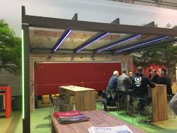 In einzigartigem ambiente werden euch stilvolle umsetzungen für den übergang von innen nach außen gezeigt. Weinor Terrazza Pure Horizontal Glasdach Messe Neuheit Auf Der R T 2018 In Stuttgart Fachhandler Rolladen Bauer G Glasdach Terrassendach Uberdachung Terrasse