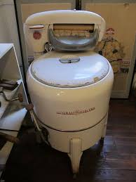 The modern washing machine is not even 200 years old yet since it was only invented in the 1850s. 1950 S Washing Machine Vintage Washing Machine Antique Washing Machine Vintage Laundry