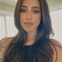 Desiree Valentin's Instagram, Twitter & Facebook