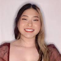 Lisa Thao's Instagram, Twitter & Facebook