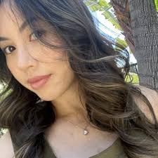 DEBORAH'S IMAGINATIONS SALON