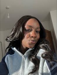 hey everyone! my name is rose and i'm a nail technician in norwich. i  specialise in luxury builder gel manicures focusing