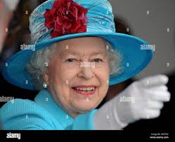 Queen elizabeth ii visits royal hi-res stock photography and images