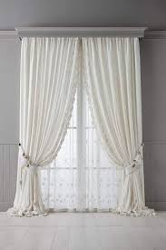 تقدر تعمل بيت ستارة حتي لو مش عامل جبسن بورد او لو مكنتش عامل حسابو من الاول😉🤔👇🏻 بيت الستارة طريقة عملية جدا لإخفاء مواسير ومجري الستارة فكرتها سهلة جدا وممكن تتعمل جبس