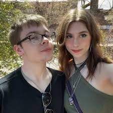 Sophia Garland's Instagram, Twitter & Facebook