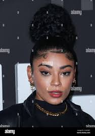 Jasmine photo hi-res stock photography and images