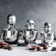 In fact, they have a similar visual appearance too. Kitchenaid Artisan Mini Stand Mixer With Flex Edge Beater 3 Qt Williams Sonoma