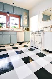 I Looooove This Pattern Made Of Vinyl Tiles Like I M Going To Do In My Bathroom The Gold Hive Vinyl Flooring Kitchen Vinyl Tile Bathroom Vinyl Flooring