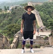 Jun 14, 2021 · kyle kuzma finished an nba season amid plenty of criticism. 20 Photos Of Kyle Kuzma S Shirtless Confidence Instagram Interbasket