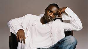 * freedom * rain * lonely * right now (na na na) * dangerous * wanna be startin somethin (michael jackson duet) * ghetto (i personally like dj green lantern's remix that includes verses from 2pac what's akon's best song? Best Akon Songs Of All Time Top 10 Tracks Discotech
