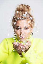 can't believe christmas is this week!!🎄 starting to feel like a kid  again🥰 who's coming to the drive-in shows tomorrow & tuesday? can't wait✨