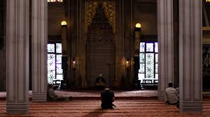 Adapun artikel kata kata motivasi berikut ini yang dibuat untuk membangkitkan semangat agar bisa kembali menata kehidupan. 25 Kata Kata Tentang Sholat Yang Bermakna Dalam 2021 Poskata