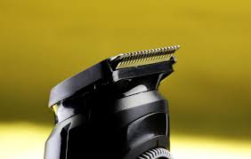 Wahl clipper introduces the remarkable trim n vac, which was the first beard and mustache trimmer that collected the trimmings using a patented vacuum system. How To Clean And Maintain Your Electric Beard Trimmer Men S Health
