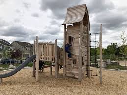 Have You Been To The Lafayette Chicken Park Slides And Sunshine Lafayette Poultry Farm Farm Theme