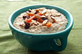 Katalog kalori roti tawar, pejuang diet wajib nonton!!! Berapa Banyak Kalori Dalam Oatmeal Pada Air Dan Susu Nilai Pemakanan Faedah Oat Untuk Diet Harian Dan Penurunan Berat Badan