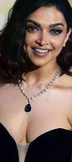 Deepika | Deepika padukone nóng, Deepika padukone, Deepika padukone