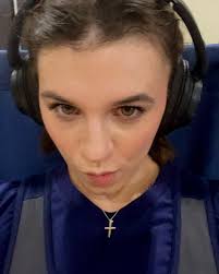 Kelly Coderre's Instagram, Twitter & Facebook