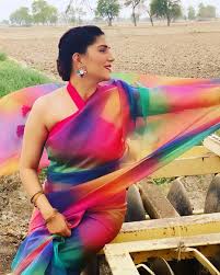 Sapna Choudhary Latest Photo Shoot: सपना चौधरी के लेटेस्ट फोटोशूट ने मचाया  धमाल, देखें हरियाणवी क्वीन का स्टाइलिश अवतार!