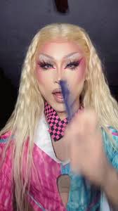 Como me instalo una unidad 💖🔮✨ #drag #wig #tutorial