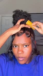 Shay Dias's Instagram, Twitter & Facebook