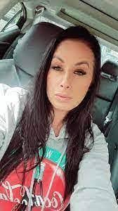 Desiree Donaldson's Instagram, Twitter & Facebook