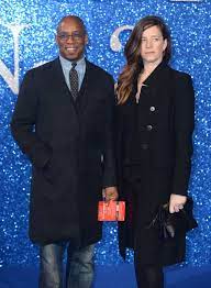 Ian revealed during his first few days in i'm a celebrity that nancy had no idea who he was when they first met. I M A Celebrity Ian Wright S Wife Nancy Hallam Defends Him From Andrew Maxwell Bullying Accusations Huffpost Uk