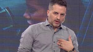 Ángel de brito es uno de los periodistas más picantes del mundo del espectáculo. La Convivencia Arruina La Pareja Yo Cuando Lo Veo En El Bano Lo Odio Angel En Medio De Una Polemica Espectaculo El Intransigente
