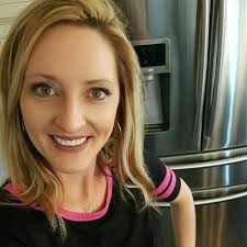 Dawn Varner's Instagram, Twitter & Facebook