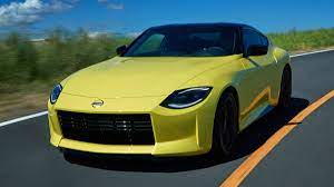 The tentatively named 400z shows a few differences from the z proto that we've seen, and two new colors are spotted. New Nissan 400z With Z Proto Concept In Preview