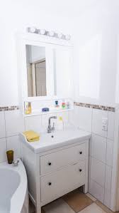 Falls Es Noch Niemanden Aufgefallen Sein Sollte Dieses Haus Wurde Zu 100 Mit Ikea Mobeln Ausgestattet Selbst Das Waschbecke Schwedenhaus Holzhaus Ikea Mobel