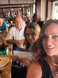 Damaris Morffy's Instagram, Facebook & TikTok