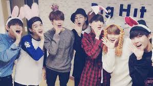 Jun 18, 2021 · 21st century music icons and global superstars septet, world's most prominent and loved boyband bts after teasing their bts army all across the globe with concept photos, teasers and so on dropped their much awaited second english single titled butter on 21st may 2021, and just like dynamite's super success in last year 2020, this song has melted its way into hearts of their fans, netizens. Wallpaper Cave Bts Cute Pics Together Novocom Top