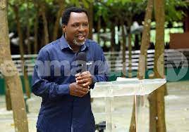 Joshua, is a nigerian charismatic pastor, televangelist and philanthropist.he is the leader and founder of the synagogue, church of all nations (scoan), a christian megachurch that runs the emmanuel tv television station from lagos. Zkuv8vdjwcmzm