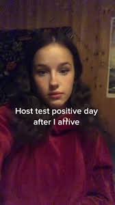 Oliviawithanimals (@oliviafrondaa)