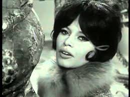 Chords for sous le soleil exactement. Je Me Donne A Qui Me Plait Brigitte Bardot Last Fm