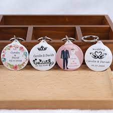 Shop for unique wedding favors that match your style. 30pcs Personalized Wedding Name Date Keychain With Mirror Wedding Favors And Gifts Wedding Gifts For Guests Wedding Souvenirs Party Favors Aliexpress