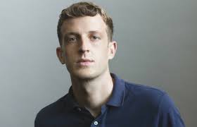 Skoler avlyste skeive konserter med Tom Hugo