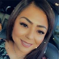 Yadira Quezada's Instagram, Twitter & Facebook