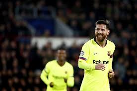 Spanje is het ek in mineur begonnen. De Ondernemer Topvoetbal En Social Media Dit Verdienen Messi En