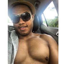 Listen to playlists featuring Jafrass