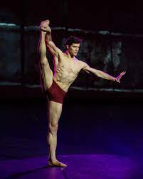 Foto sfondi immagini di danza roberto bolle immagini bolle. Danza Con Me Su Rai1 Una Serata In Compagnia Di Roberto Bolle