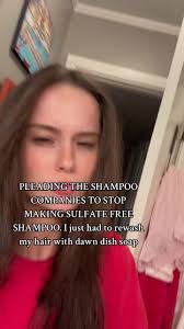 Girl Who Said Stylist Ruined Her Hair and Then Used Dawn Dish Soap to Wash  It